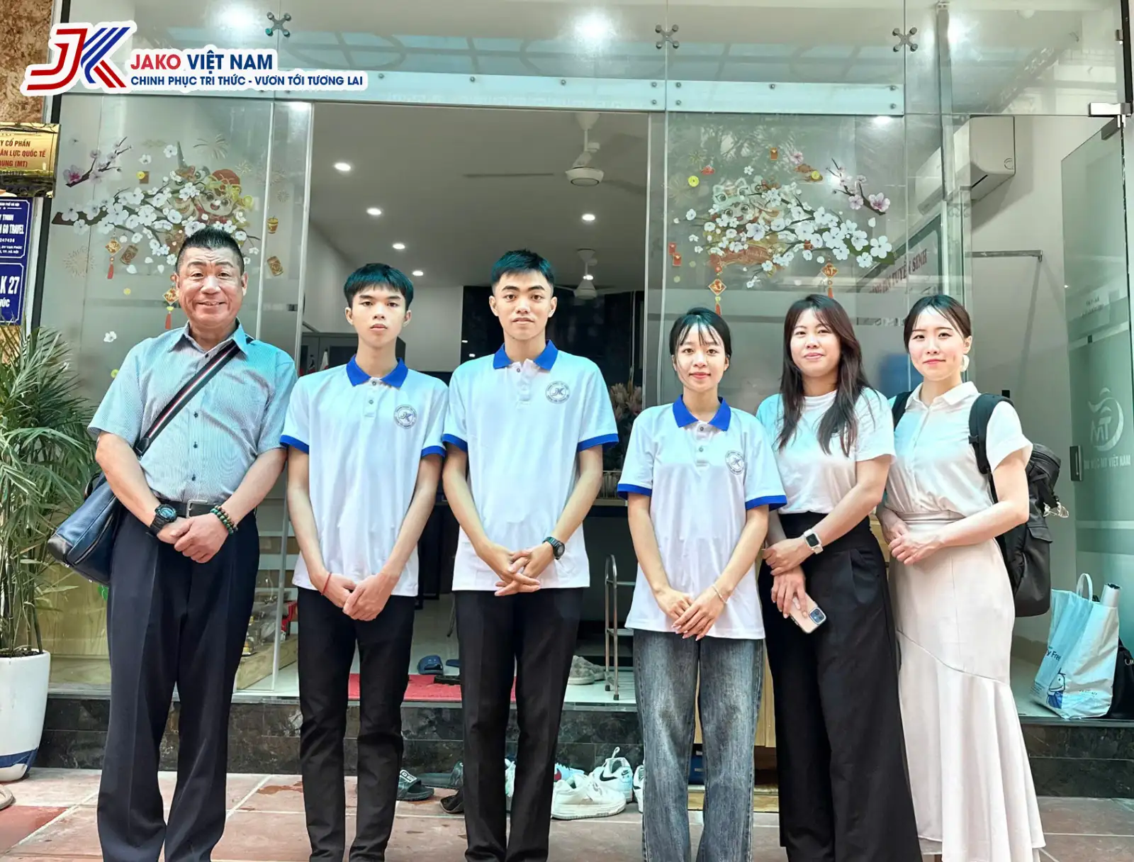 CÔNG TY CỔ PHẦN THƯƠNG MẠI VÀ GIÁO DỤC QUỐC TẾ JAKO